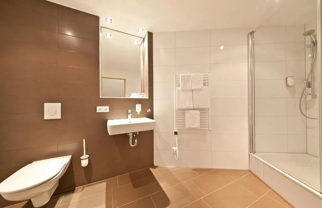 Novum Hotel New Madison Duesseldorf Hauptbahnhof Düsseldorf